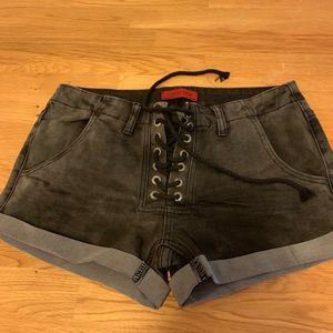 Signature jean shorts black lace up size med (26)